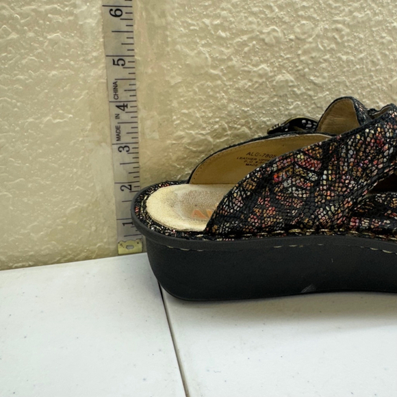 Women's Alegria Clogs Multicolor Size 38 - Picture 8 of 9